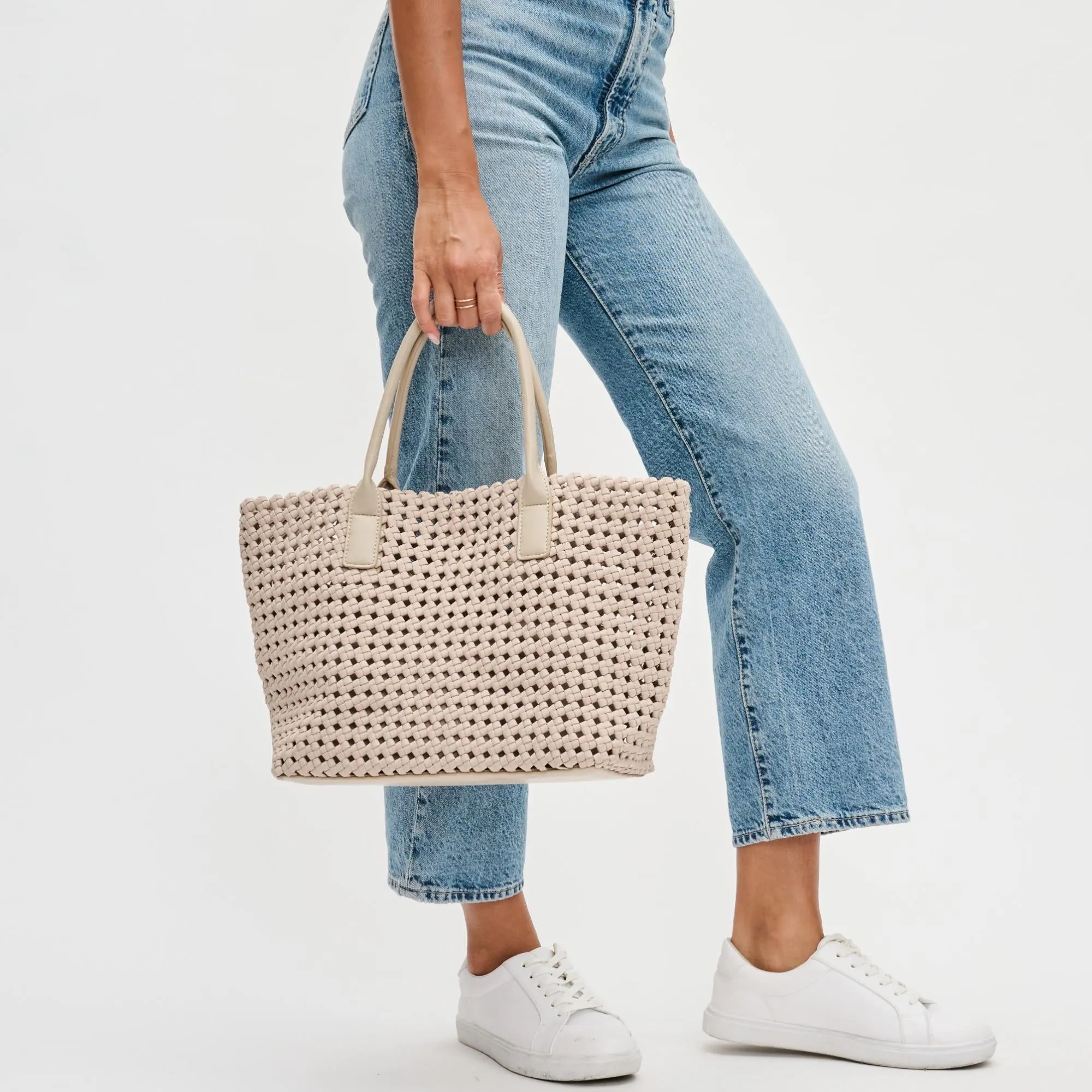 Solstice Medium Tote Nude